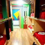 Hostel Good Times House *
