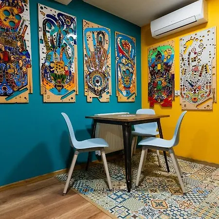 Good Times House Hostel *