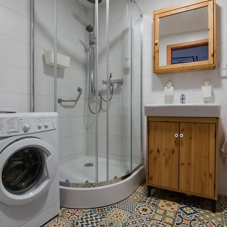 Good Times House Hostel *