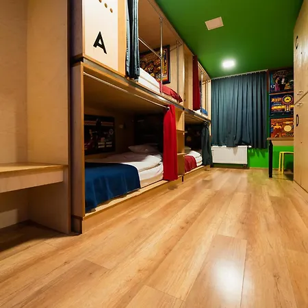 Good Times House Hostel *