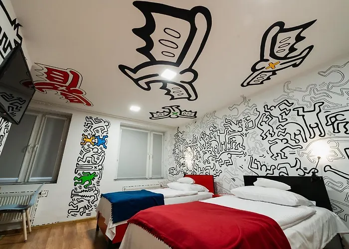 Hostel Good Times House