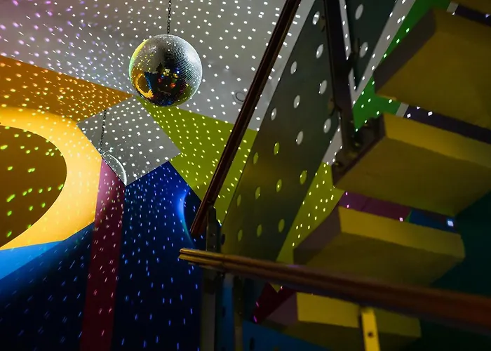 Good Times House Albergue *