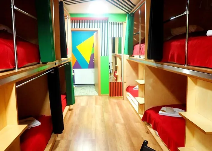 Hostel Good Times House *