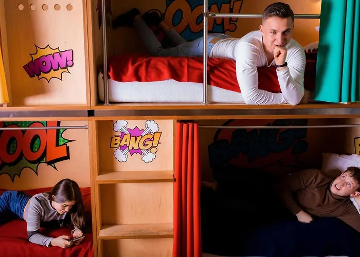 Hostel Good Times House